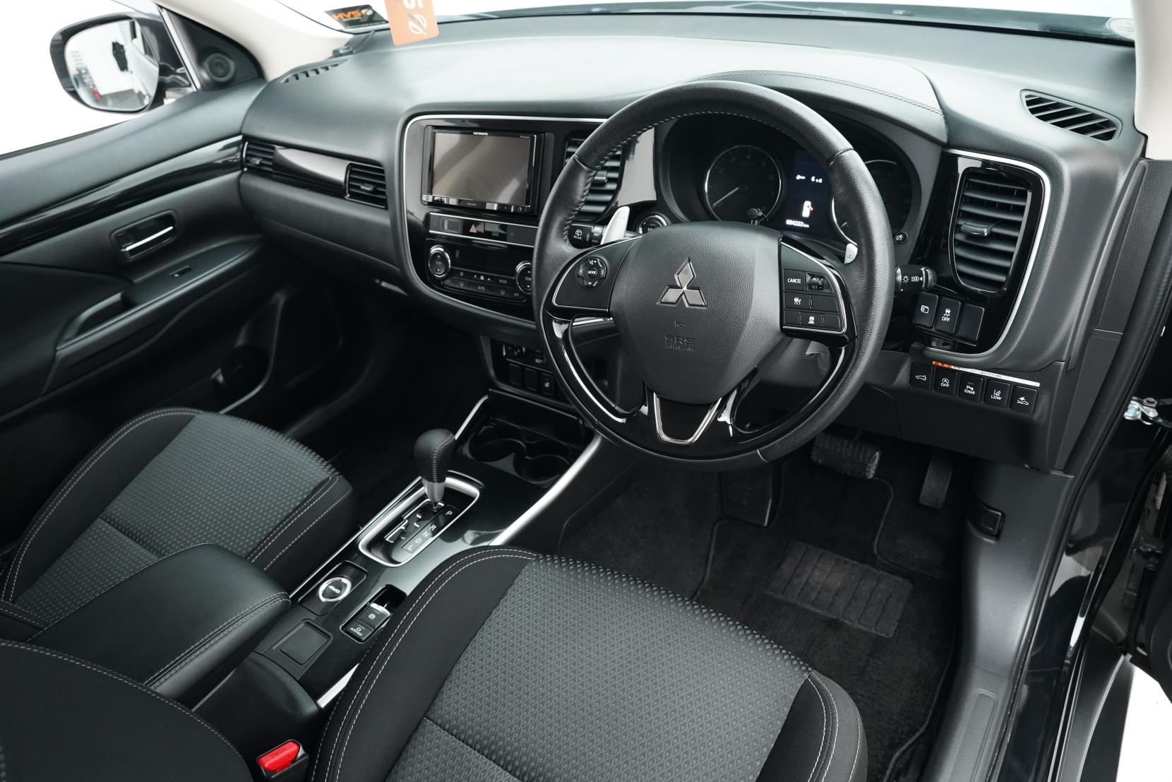 Mitsubishi Outlander 2.4 24G 4WD 7 Seater