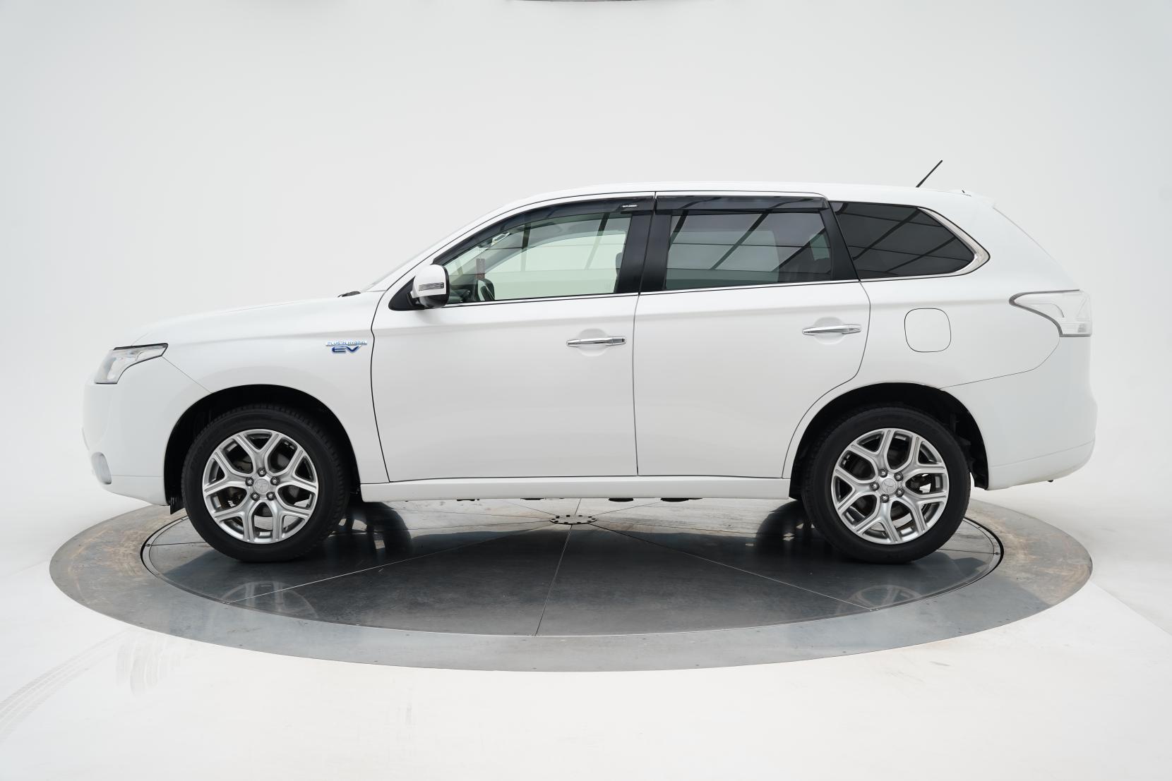 Mitsubishi Outlander 2.0 Phev G 4WD 