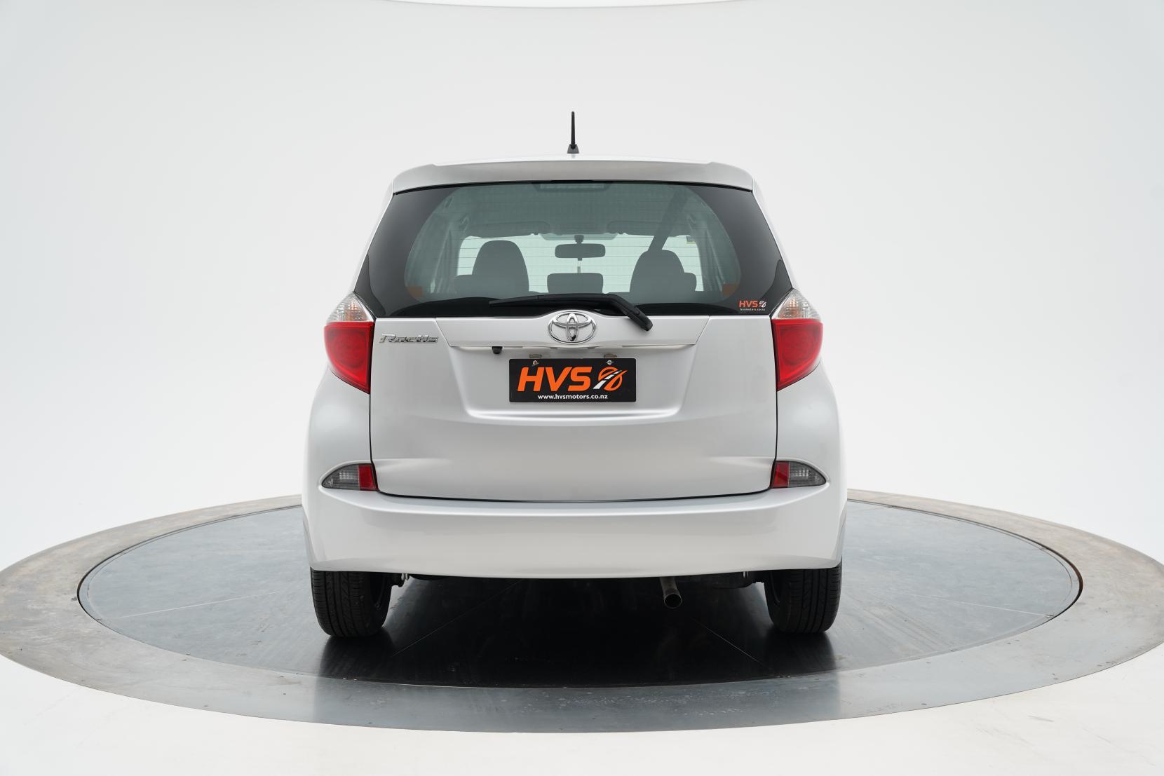 Toyota Ractis X