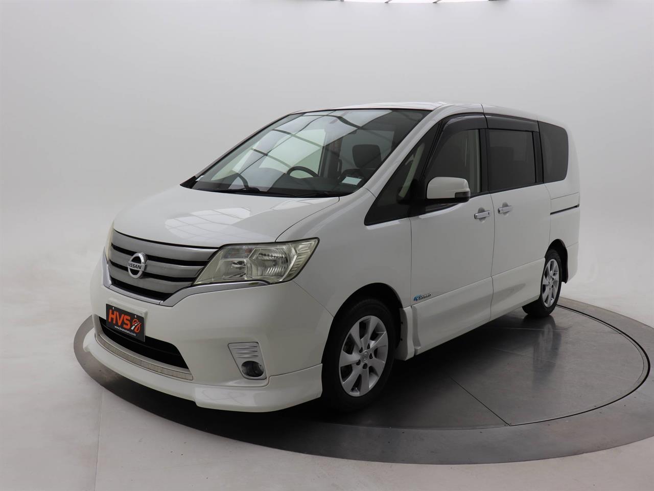 Nissan Serena 2.0 Highway Star Hybrid