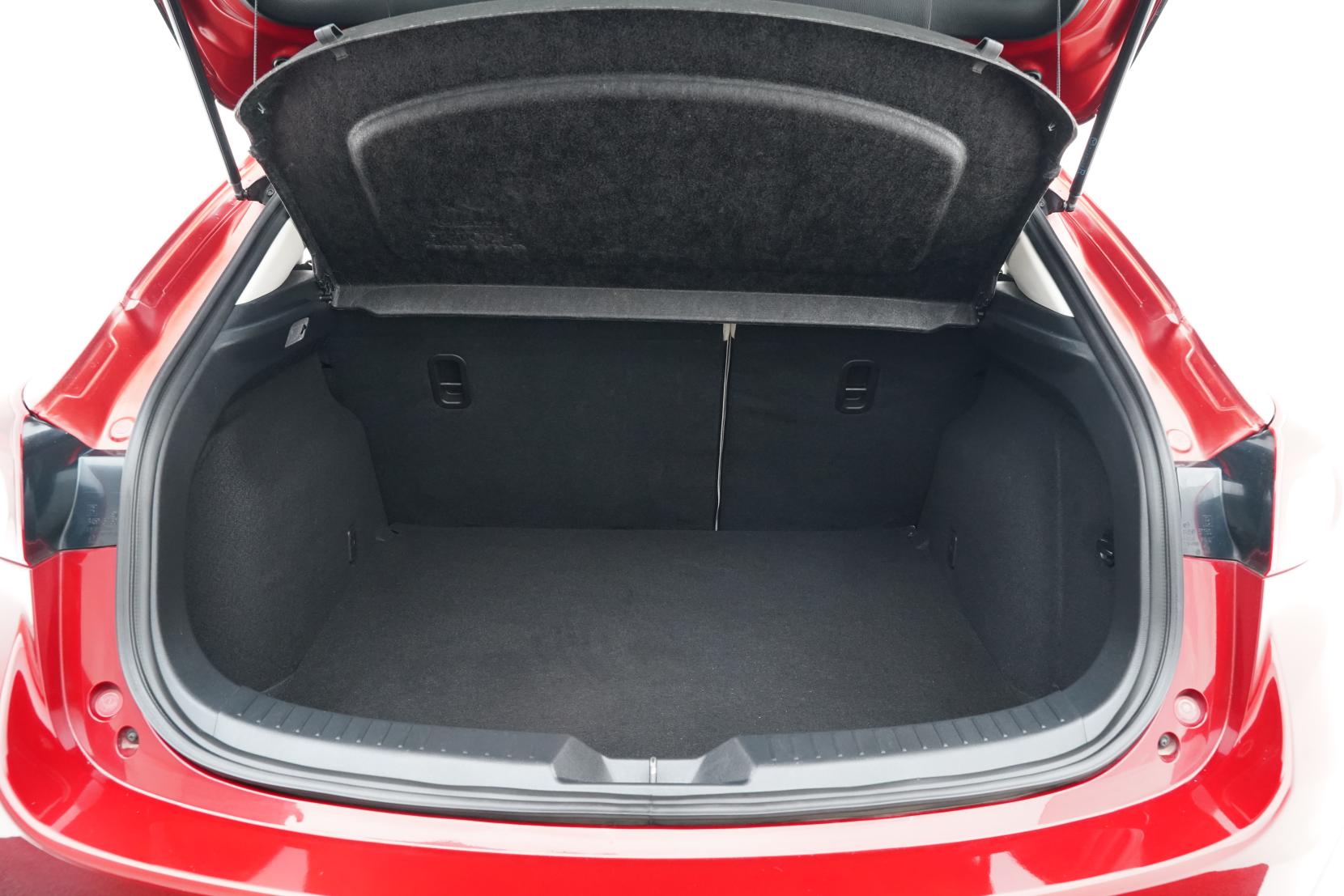 Mazda Axela 2.0