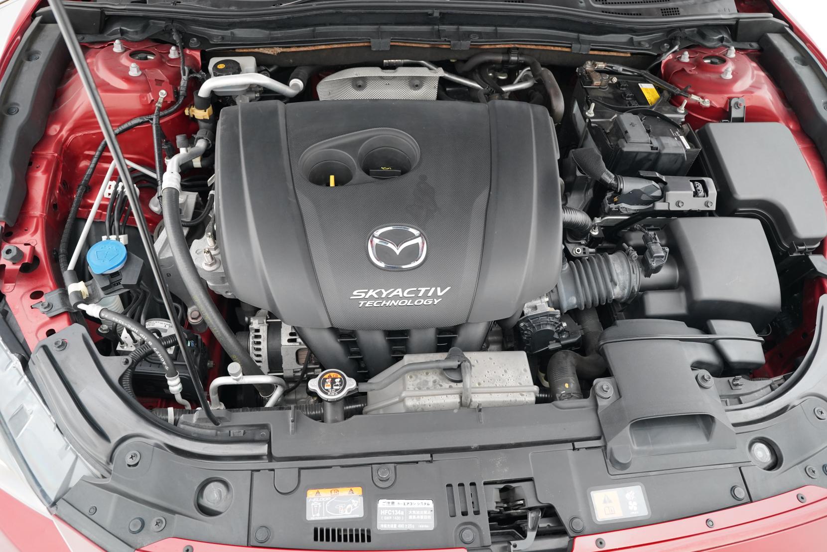 Mazda Axela 2.0