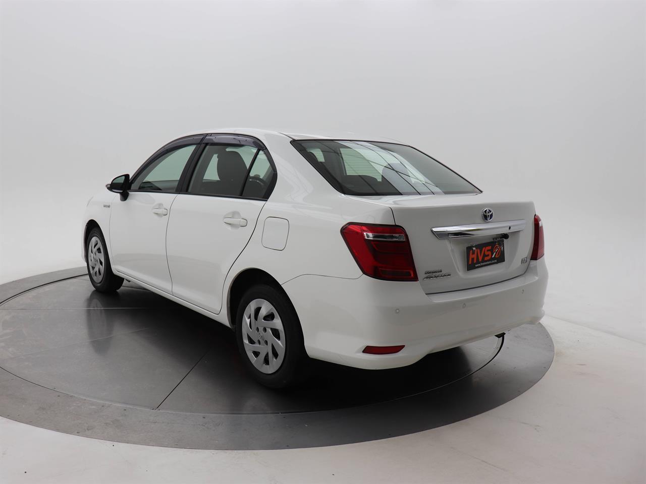 Toyota Corolla 1.8 Axio Hybrid