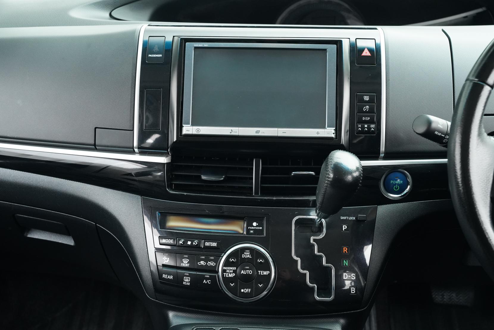Toyota Estima 2.4 Hybrid Aeras Premium Edition