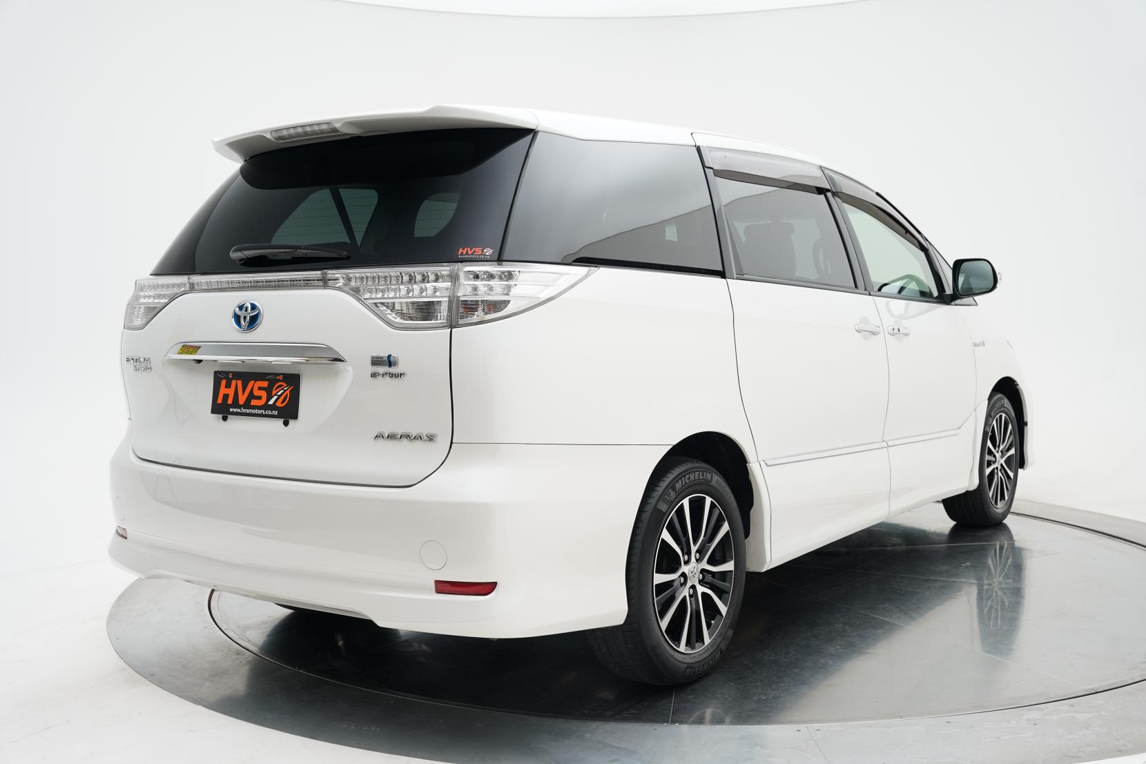Toyota Estima 2.4 Hybrid Aeras Premium Edition