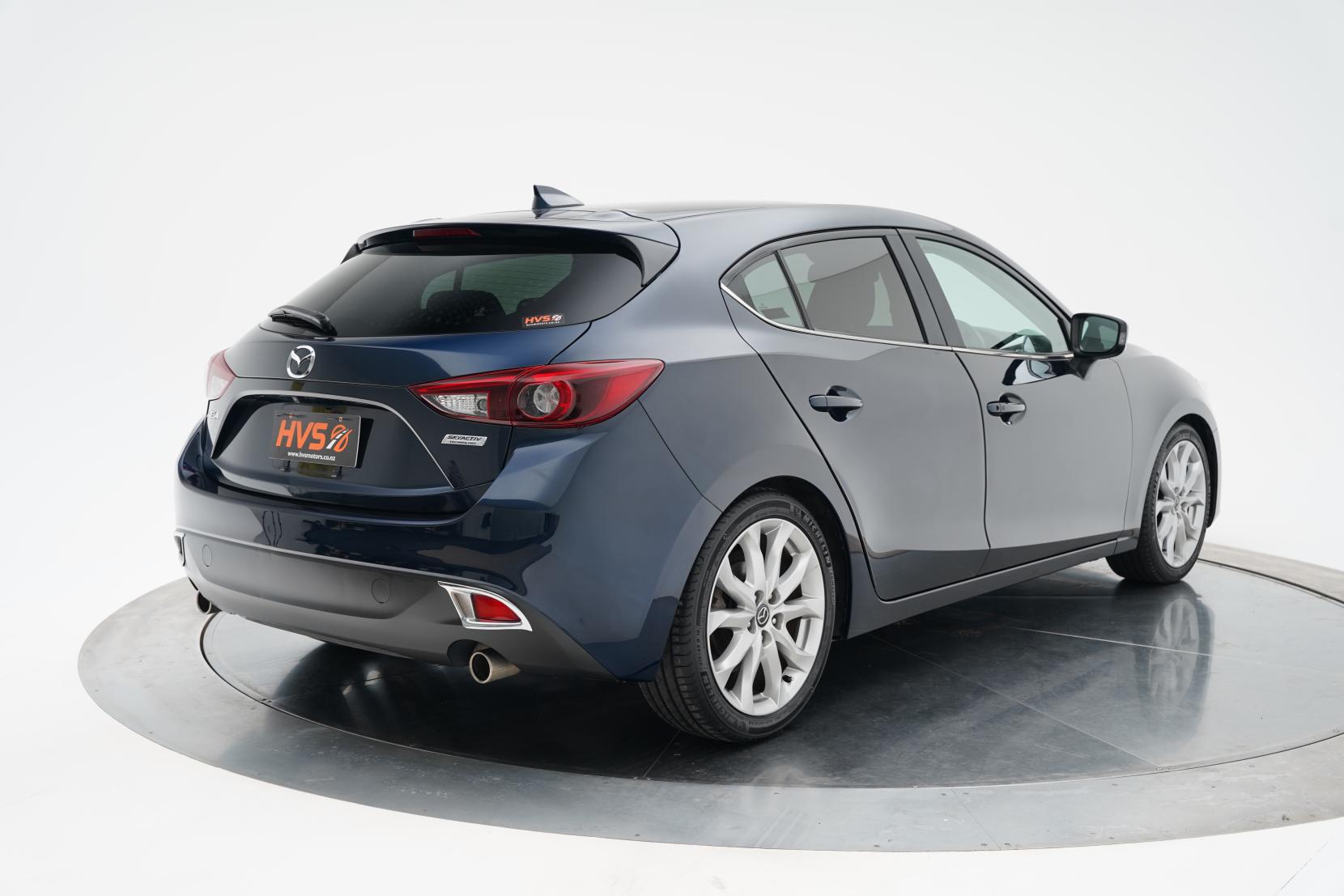 Mazda Axela SPORT 20S TOURING