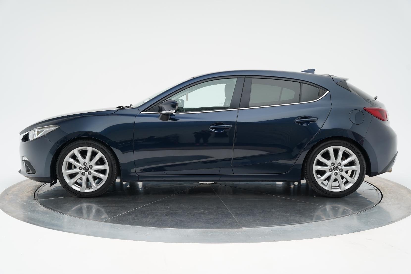 Mazda Axela SPORT 20S TOURING