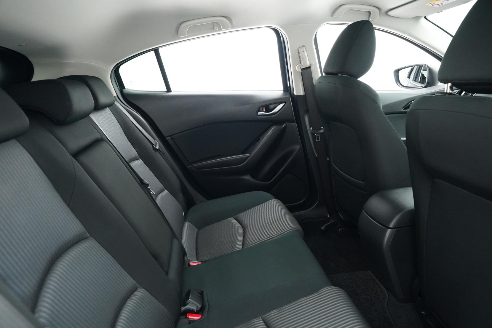 Mazda Axela SPORT 20S TOURING