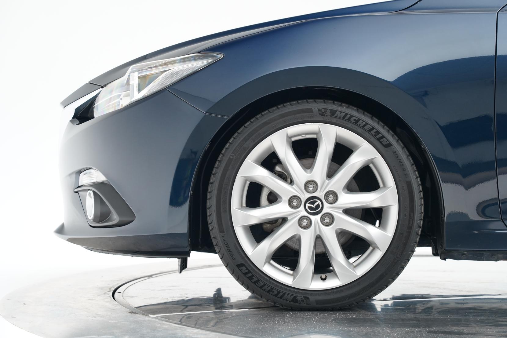 Mazda Axela SPORT 20S TOURING