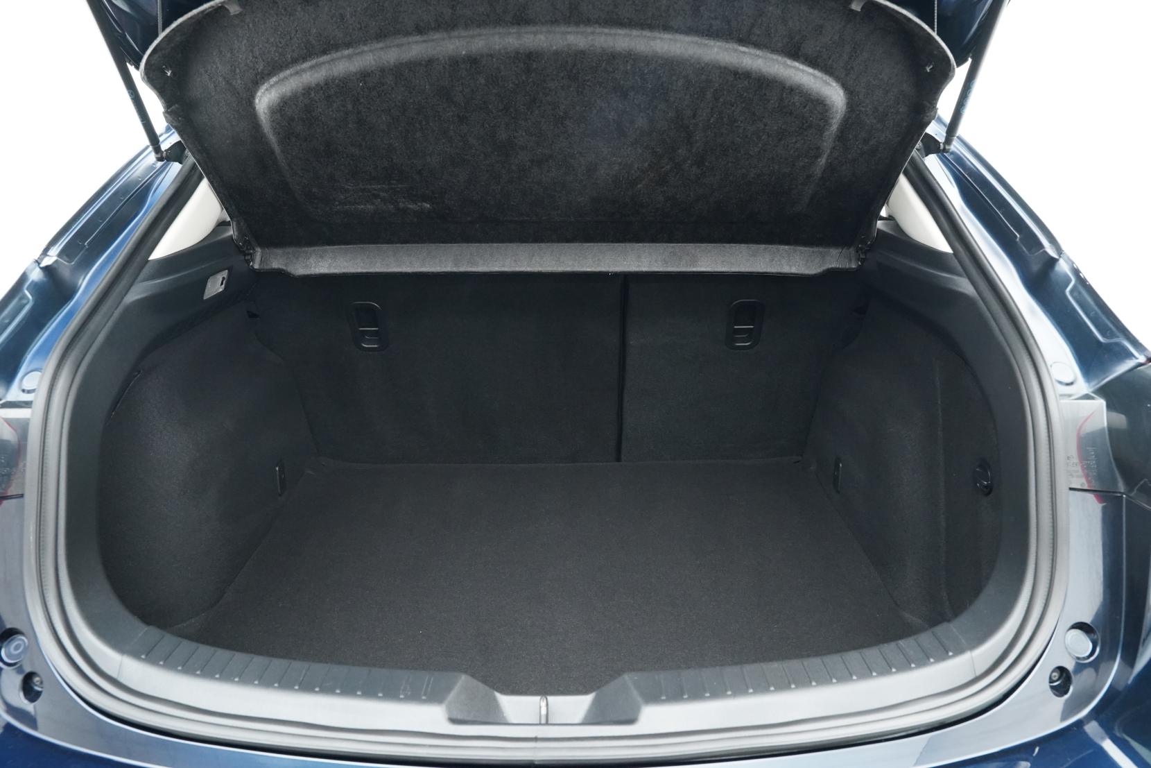 Mazda Axela SPORT 20S TOURING