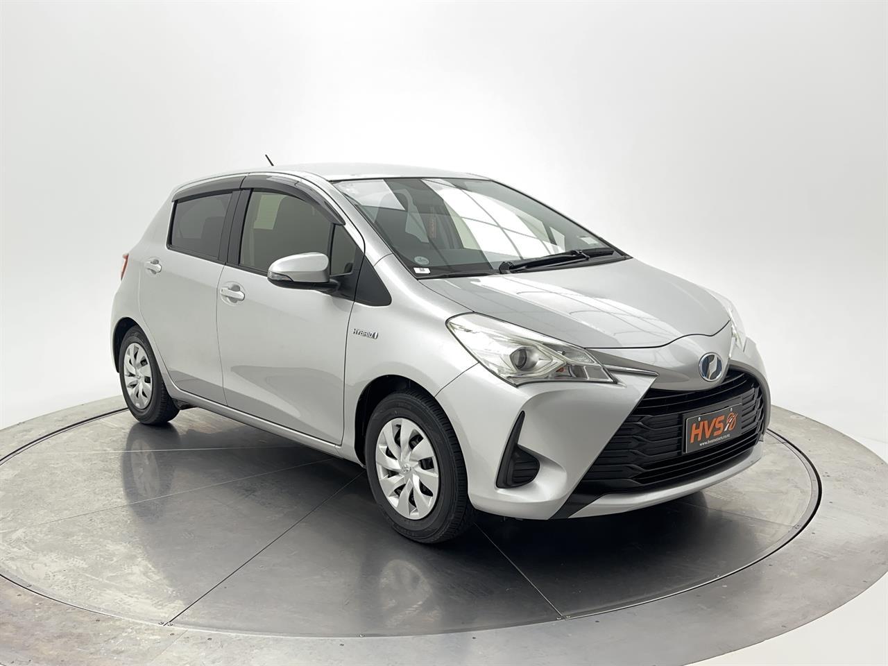 Toyota Vitz 1.5 Hybrid F