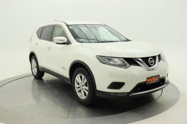 Nissan X-TRAIL 2.0 Hybrid 20X