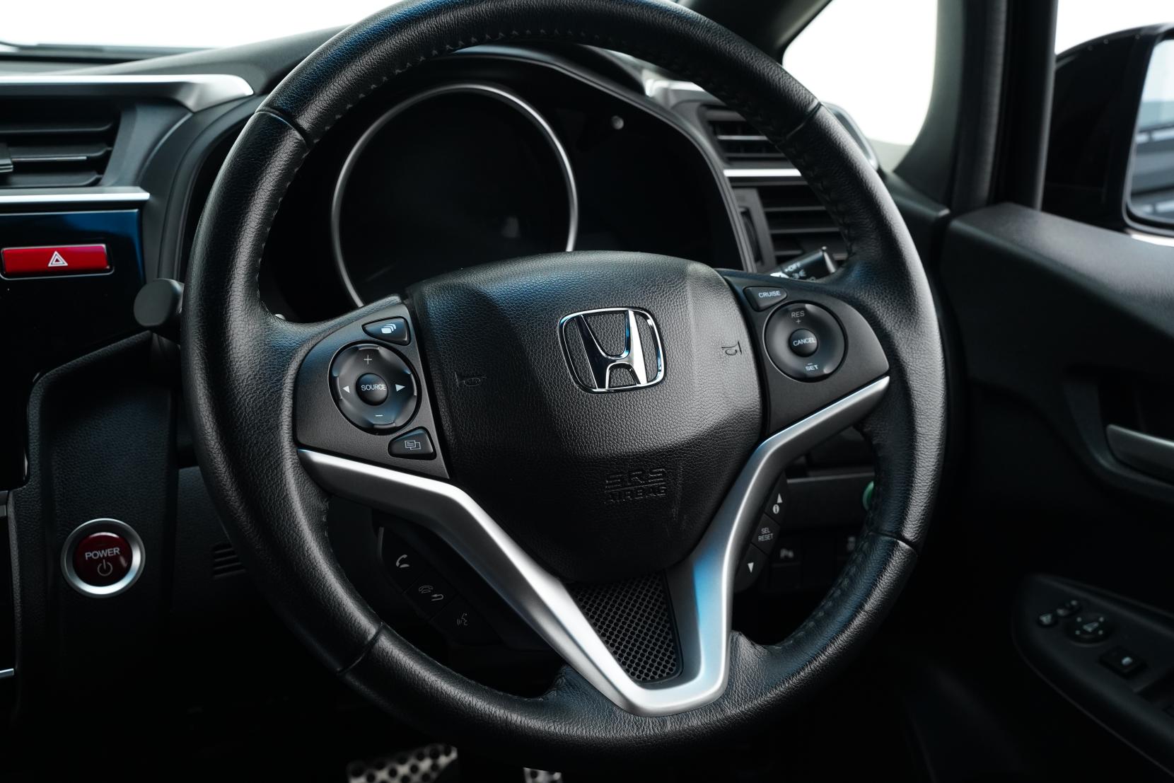 Honda Fit ARIA HYBRID S PACKAGE