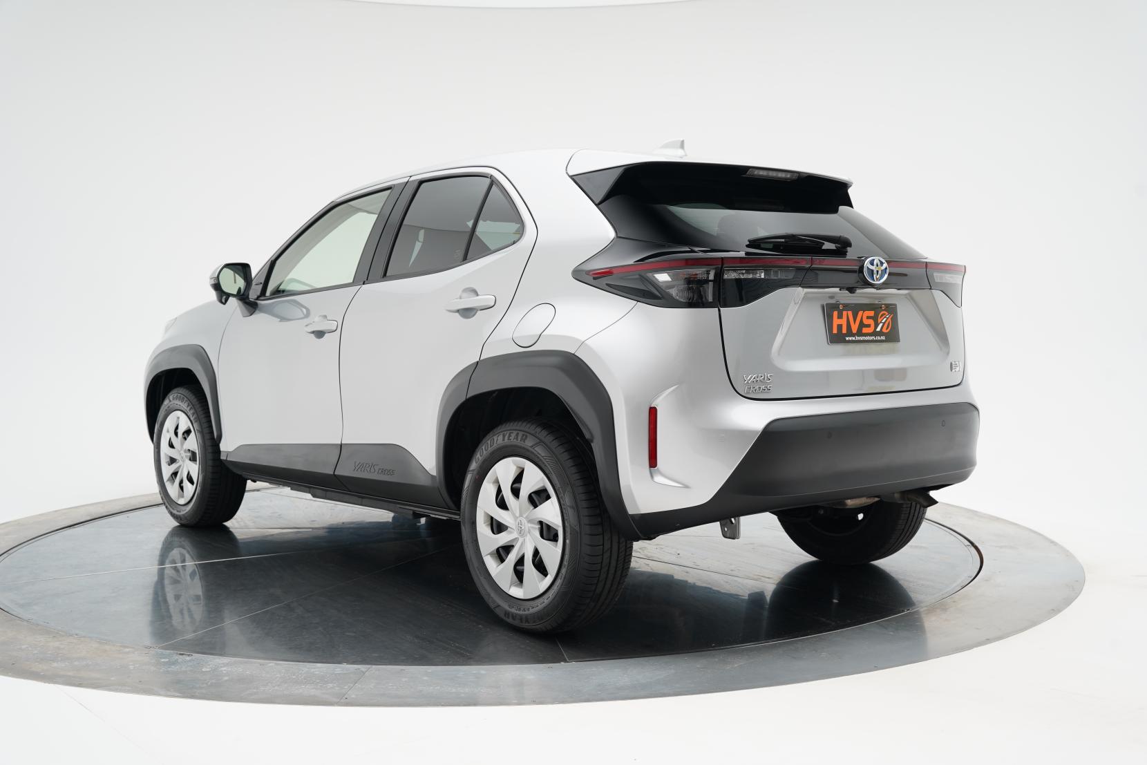 Toyota Yaris Cross Hybrid X
