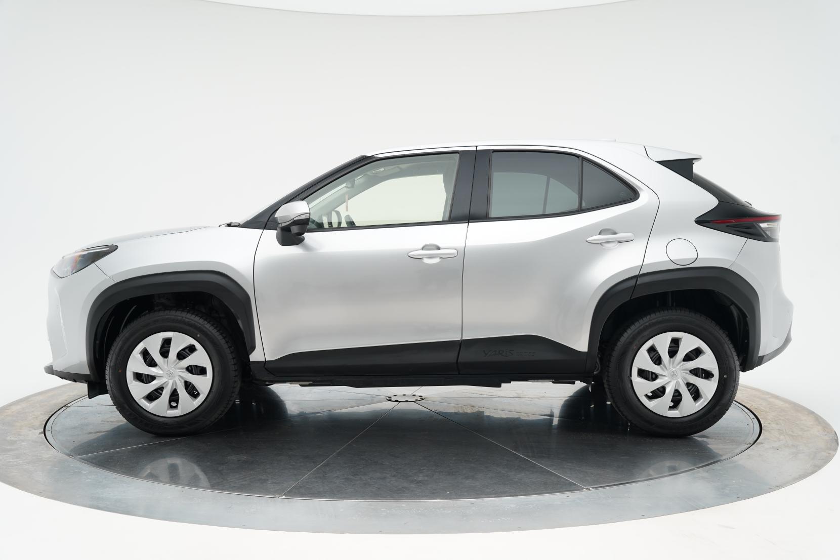Toyota Yaris Cross Hybrid X