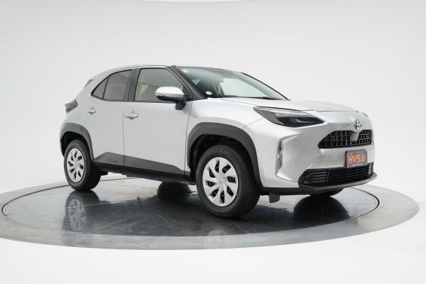 Toyota Yaris Cross Hybrid X