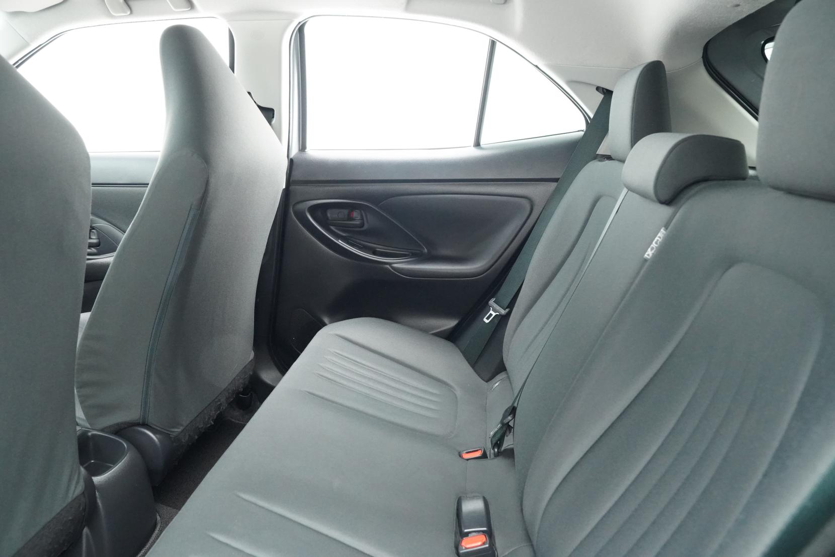 Toyota Yaris Cross Hybrid X