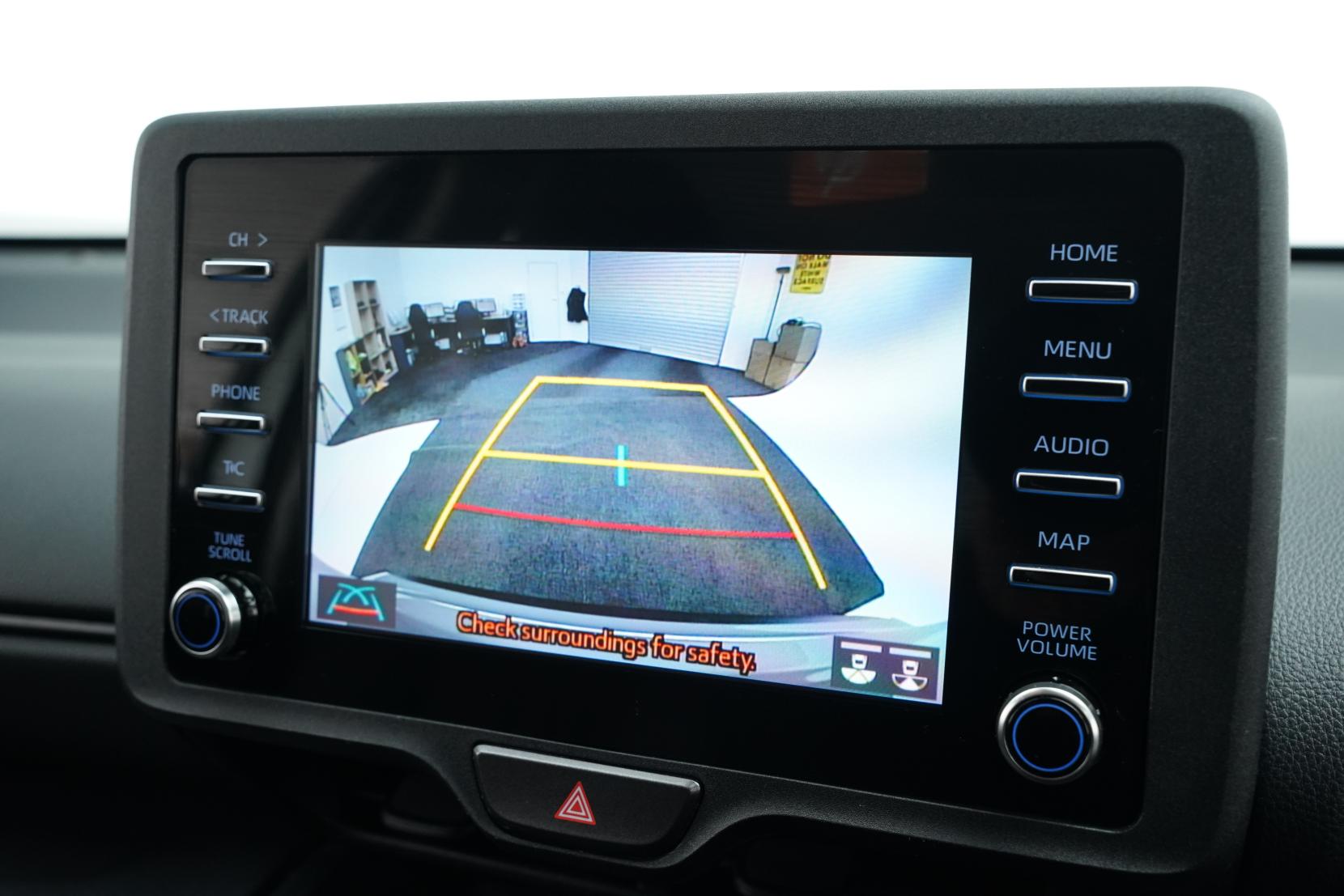 Toyota Yaris Cross Hybrid X