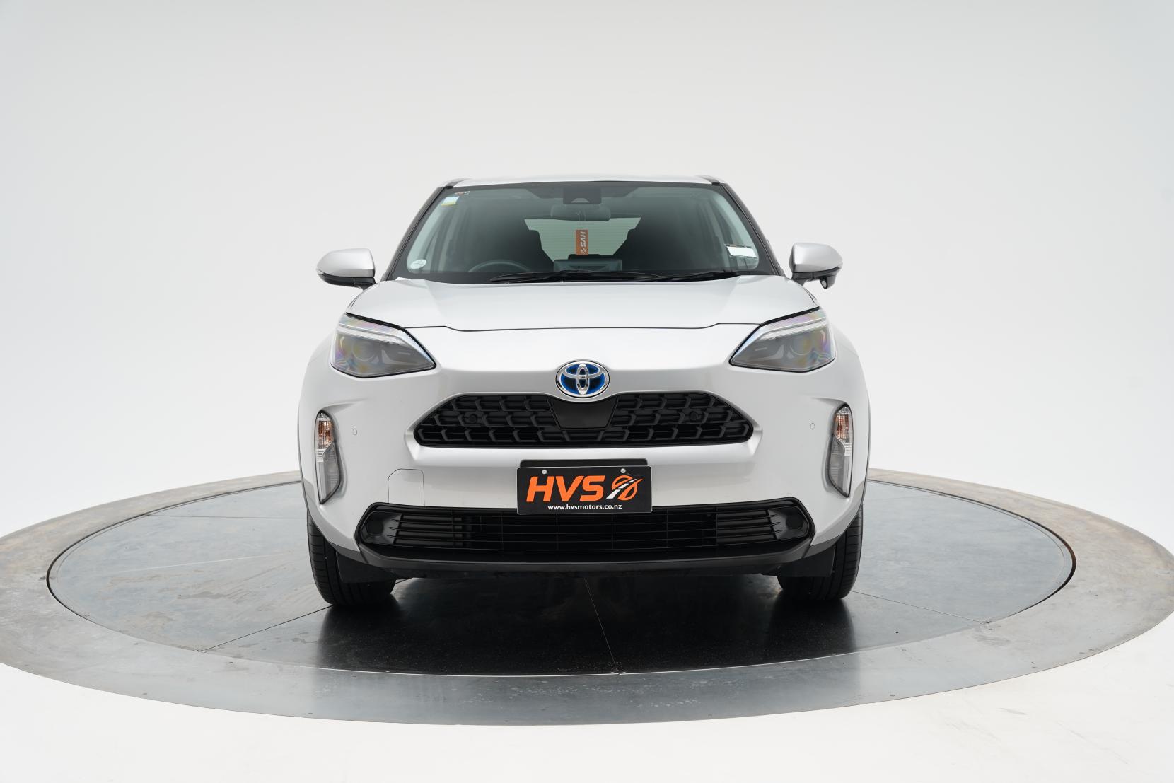 Toyota Yaris Cross Hybrid X