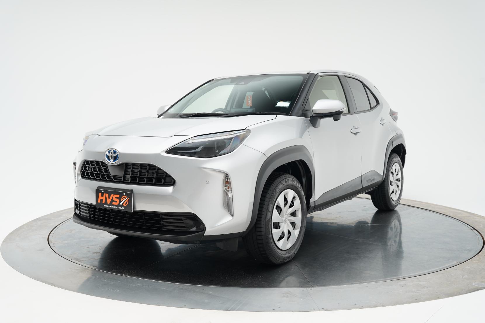 Toyota Yaris Cross Hybrid X