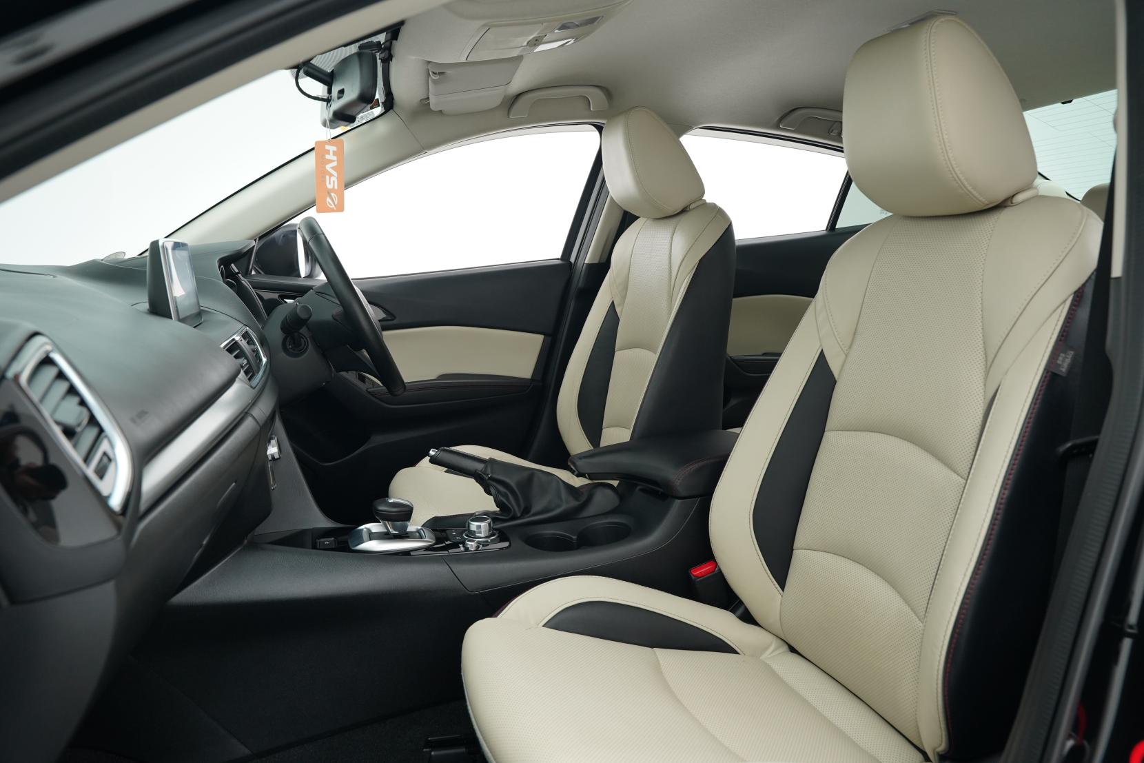 Mazda Axela 2.0 HYBRID-S L PACKAGE