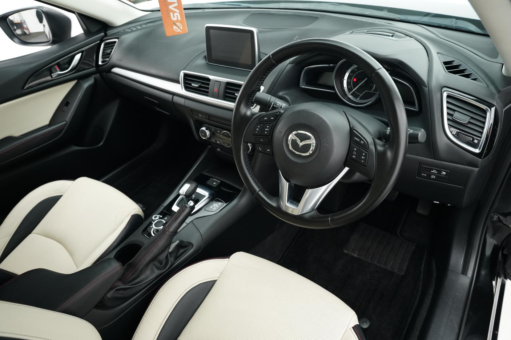 Mazda Axela 2.0 HYBRID-S L PACKAGE