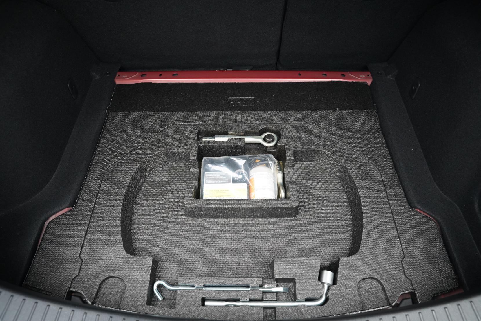 Mazda Axela 2.0 SPORT 20S