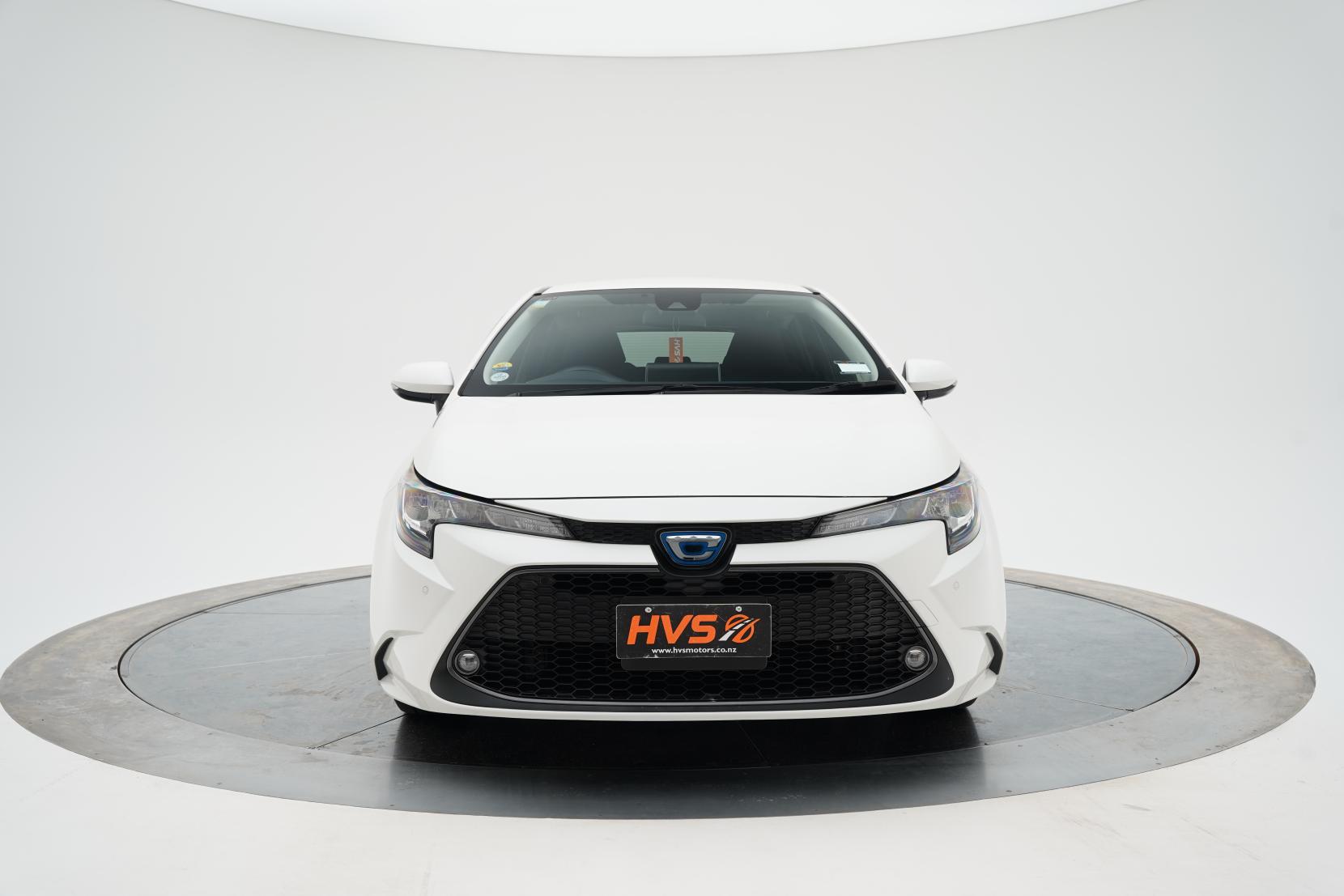 Toyota Corolla 1.8 TOURING HYBRID S