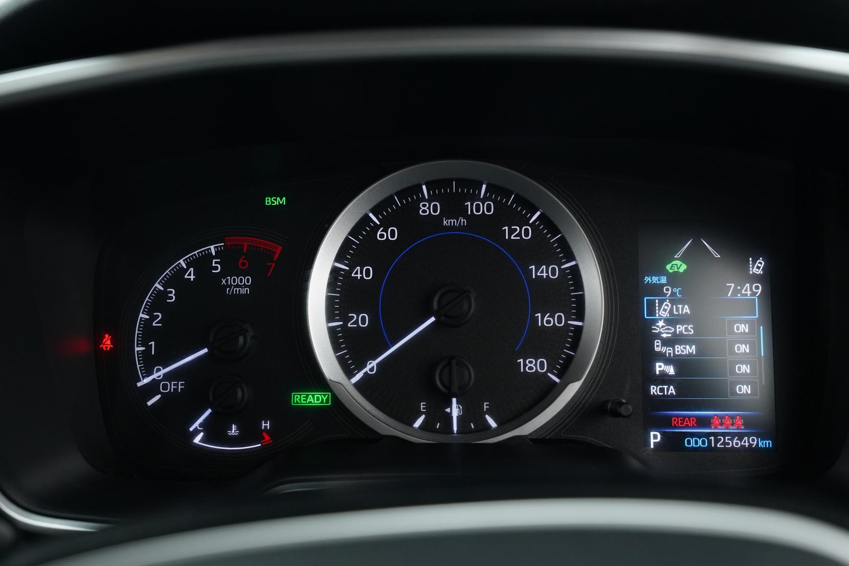 Toyota Corolla 1.8 TOURING HYBRID S