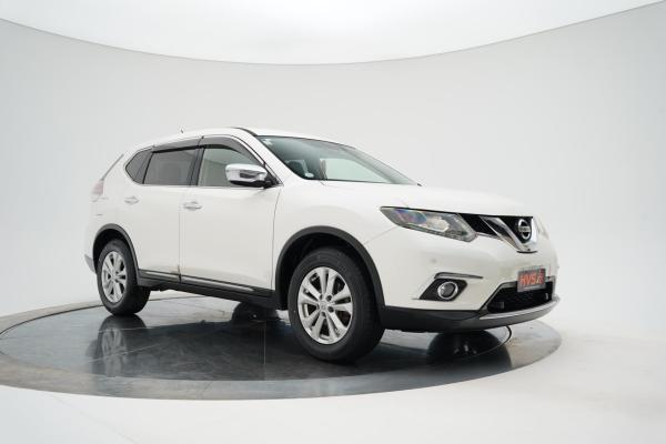 Nissan X-TRAIL 20X