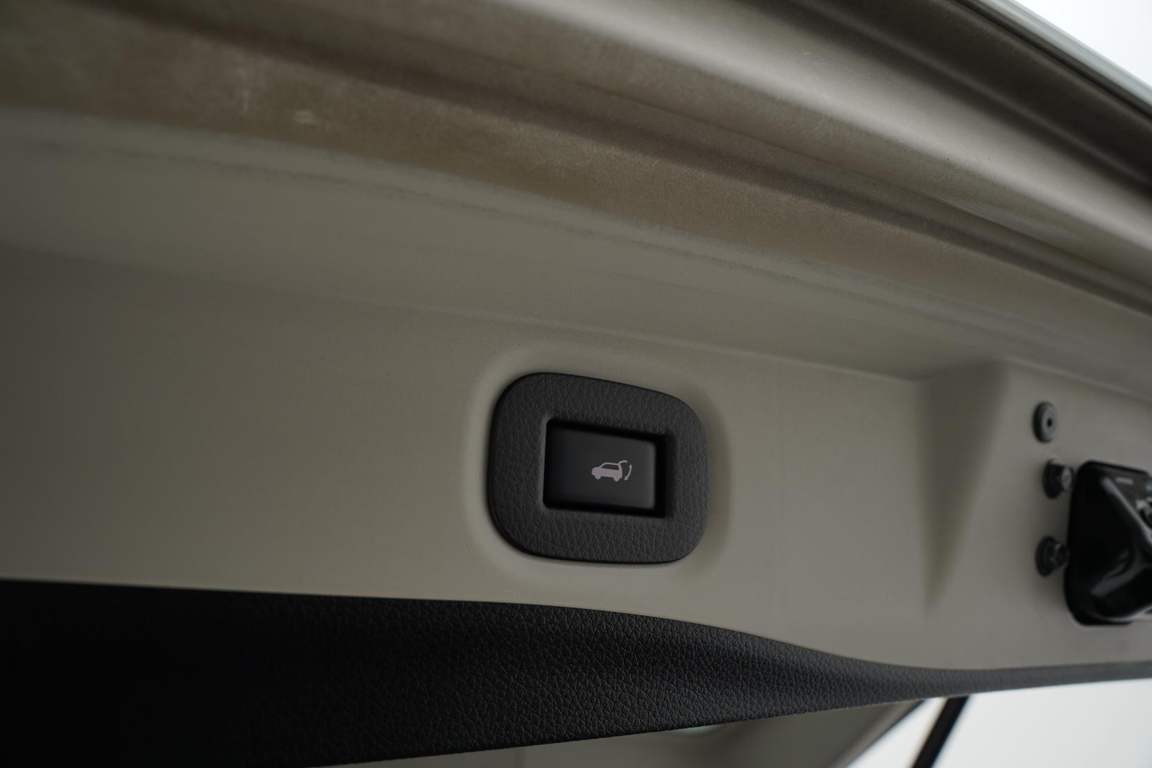 Nissan X-TRAIL 20X