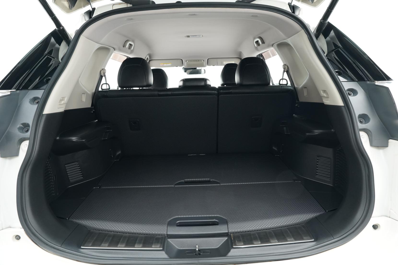 Nissan X-TRAIL 20X