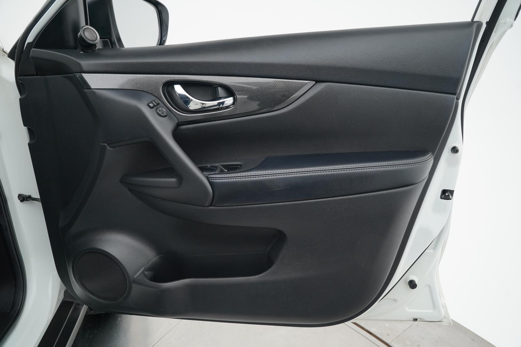 Nissan X-TRAIL 20X