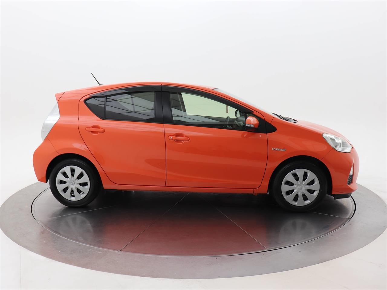 Toyota Aqua 1.5 G Leather Pack