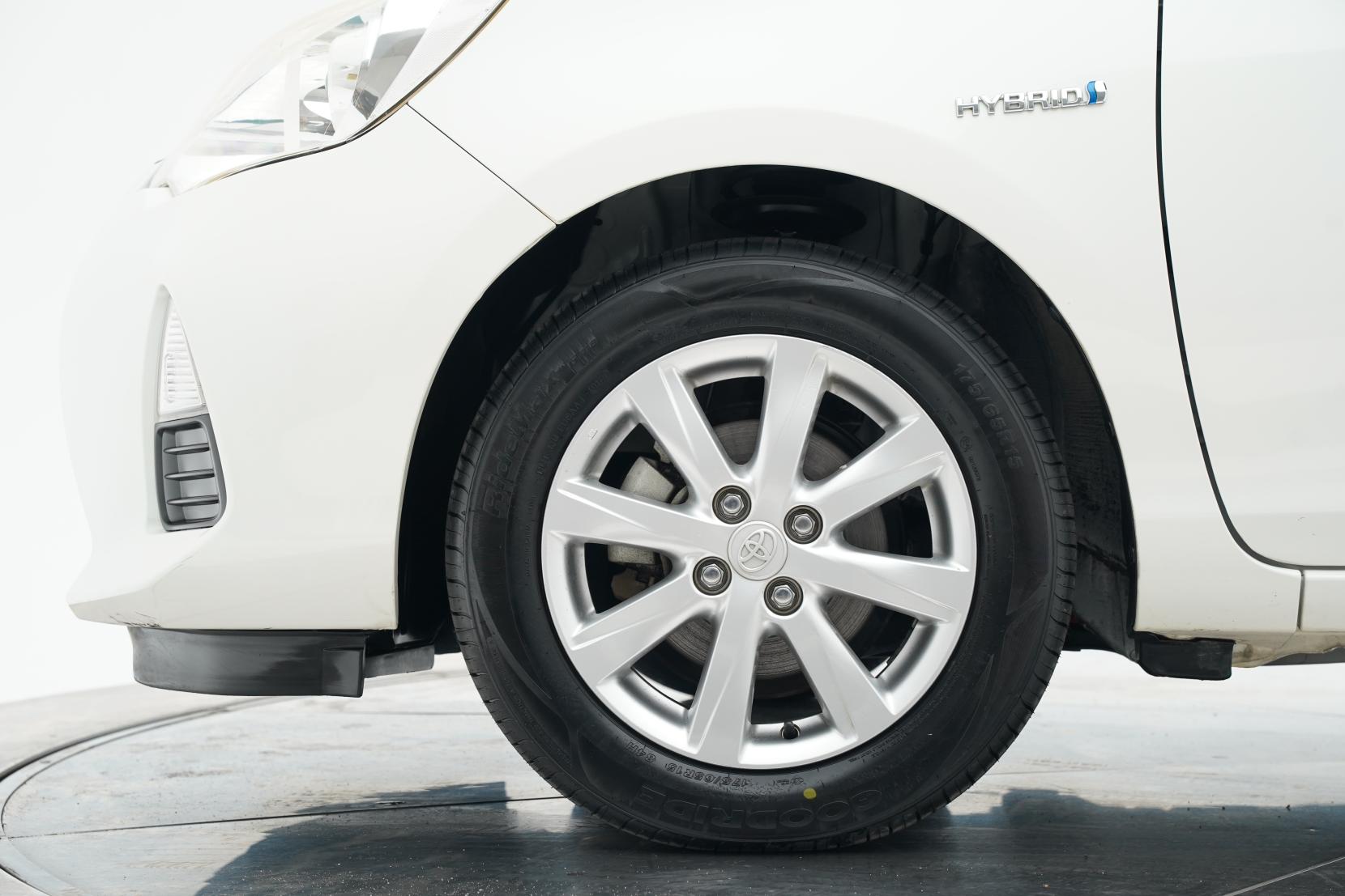 Toyota Aqua 1.5 G Leather