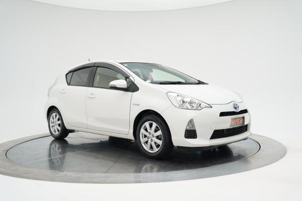 Toyota Aqua 1.5 G Leather