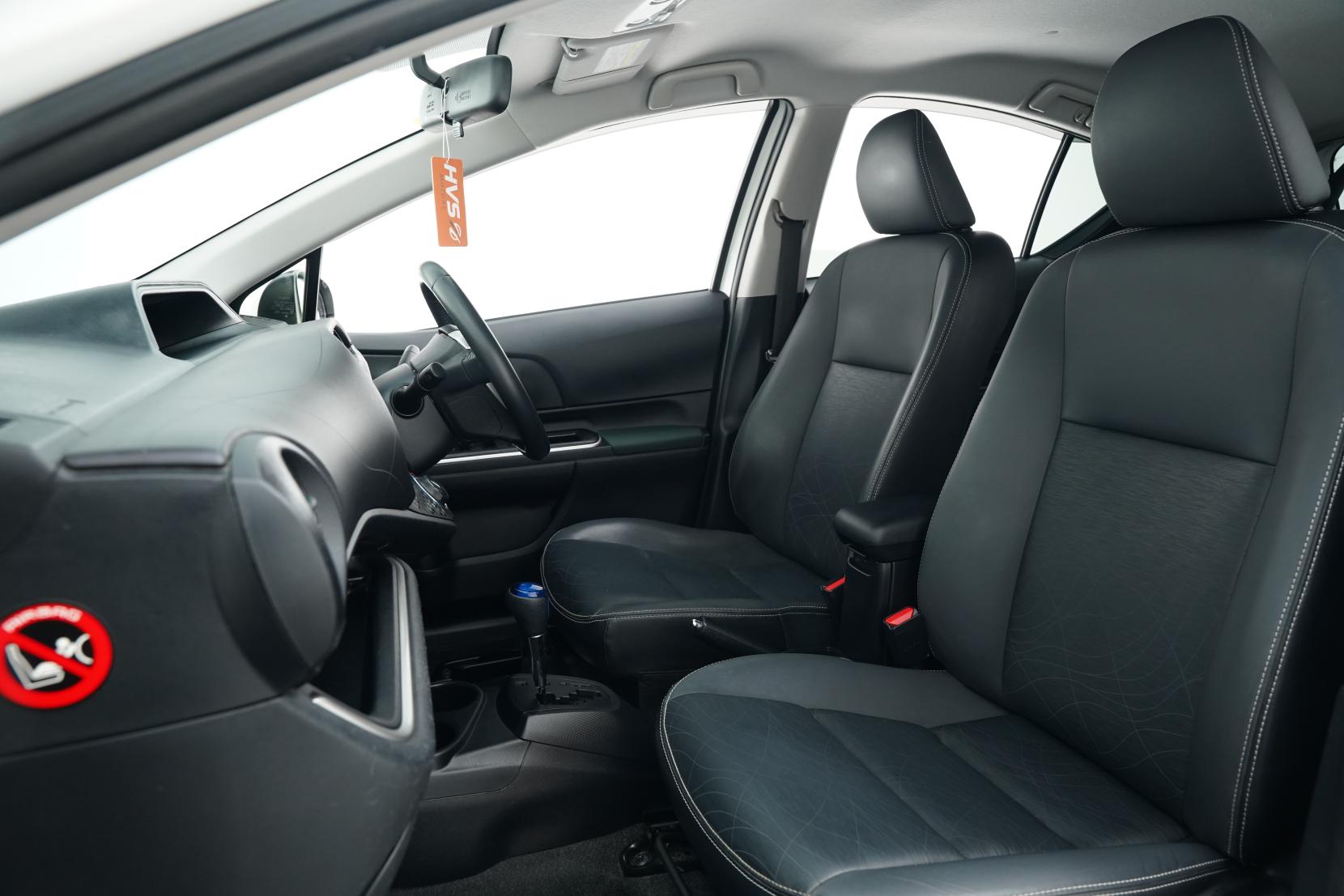 Toyota Aqua 1.5 G Leather