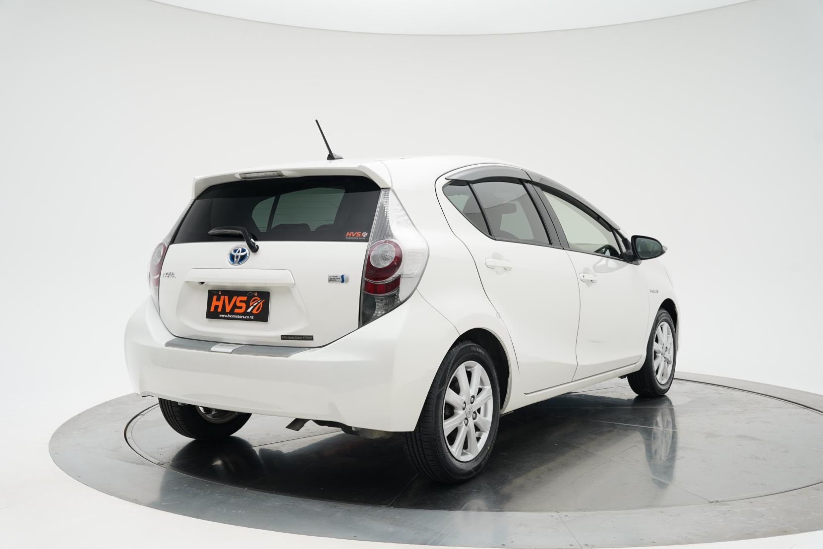 Toyota Aqua 1.5 G Leather