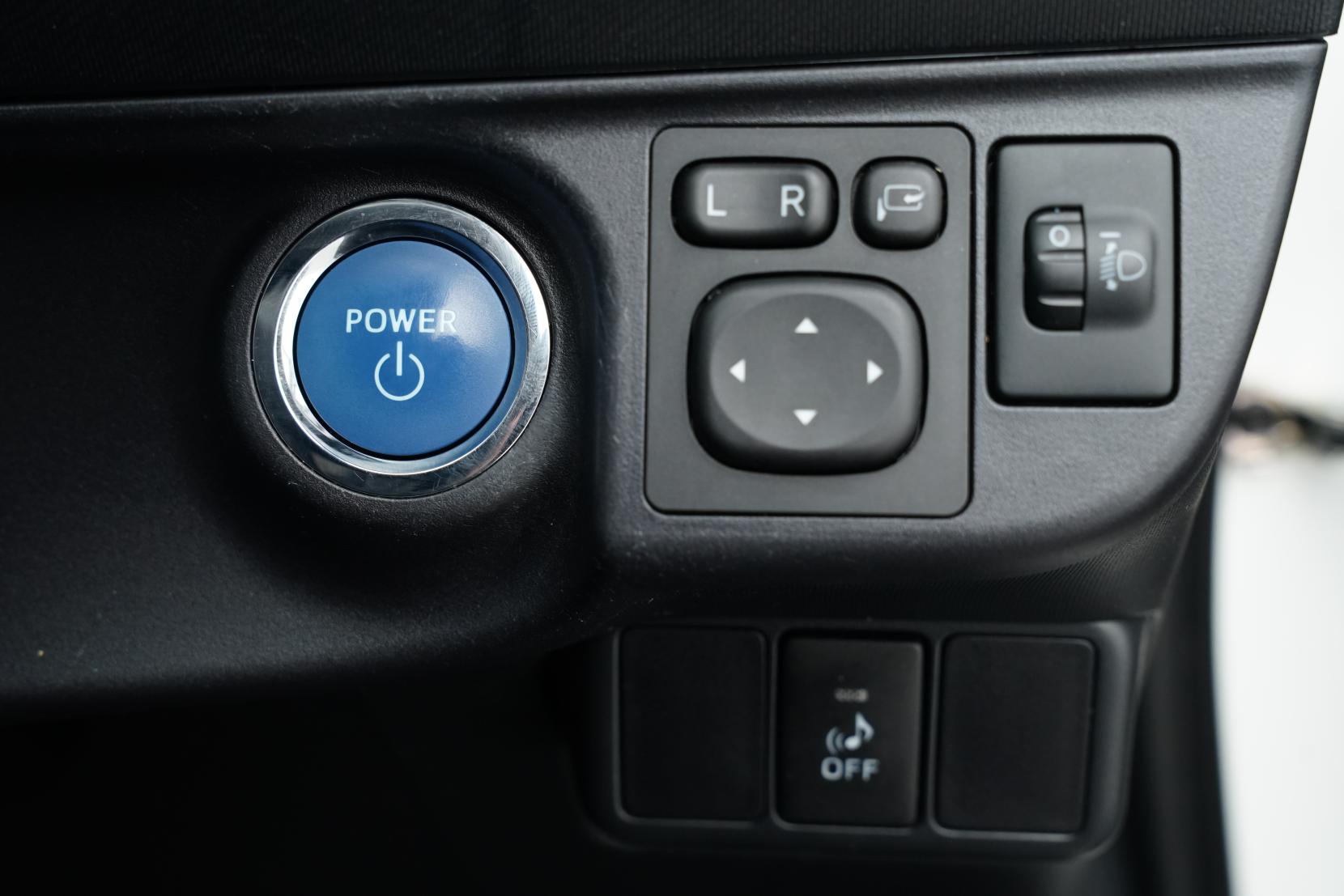 Toyota Aqua 1.5 G Leather