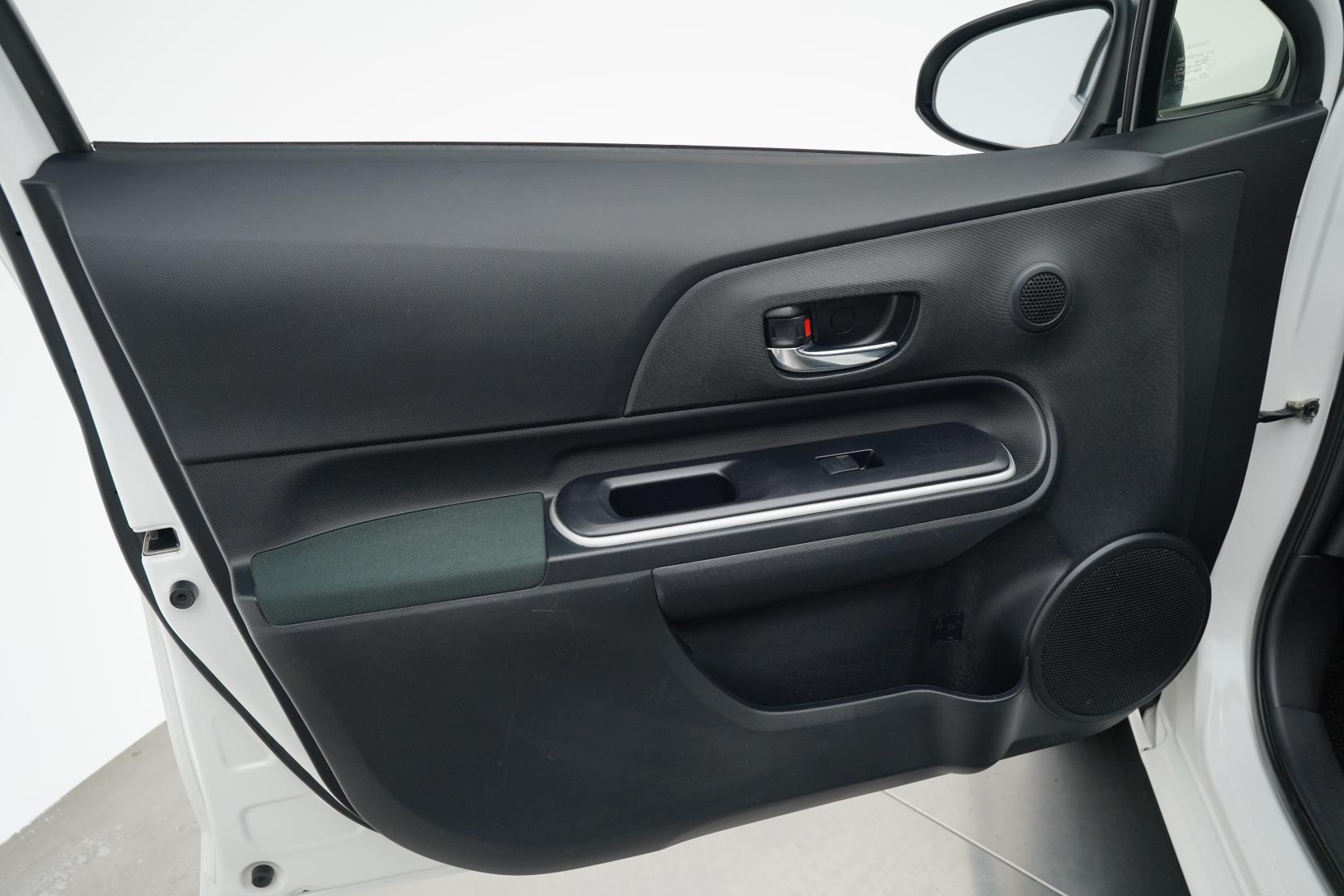 Toyota Aqua 1.5 G Leather