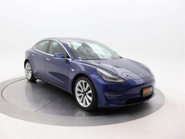 Tesla Model 3 Long Range