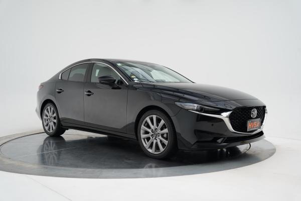 Mazda 3 2.0 Active Touring Selection