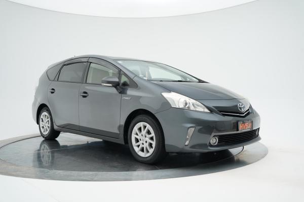 Toyota Prius 1.8 Alpha S 7 Seater