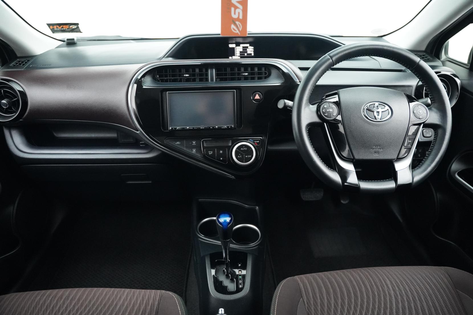 Toyota Aqua G CRUISE CONTROL
