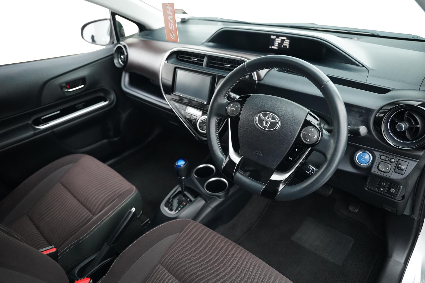 Toyota Aqua G CRUISE CONTROL