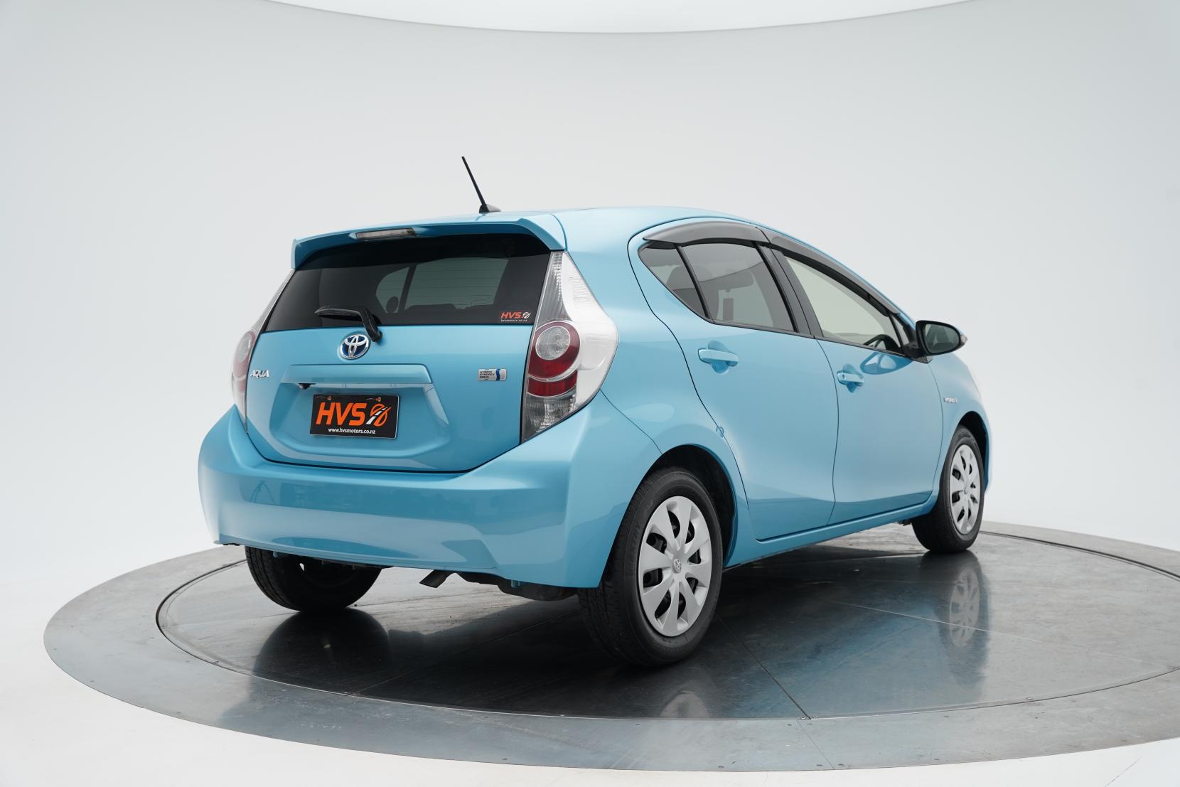 Toyota Aqua 1.5 S Push Start
