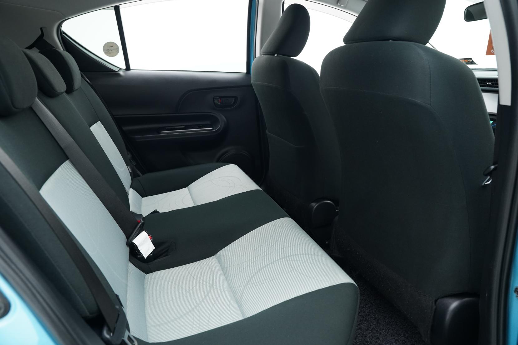 Toyota Aqua 1.5 S Push Start
