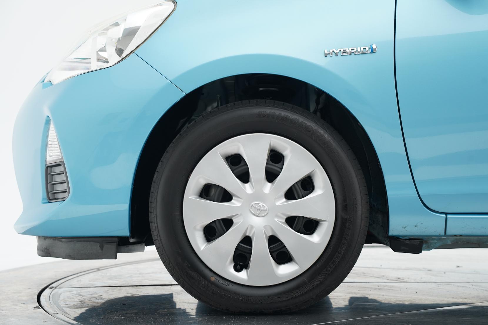 Toyota Aqua 1.5 S Push Start