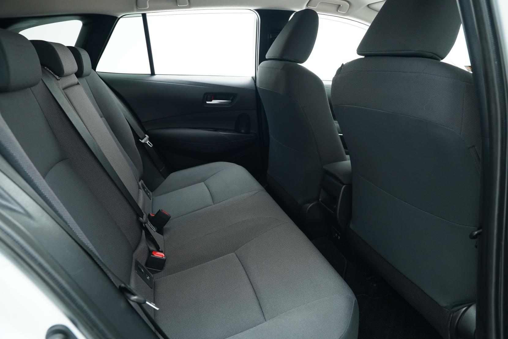 Toyota Corolla 1.8 Touring Hybrid 4wd G-X