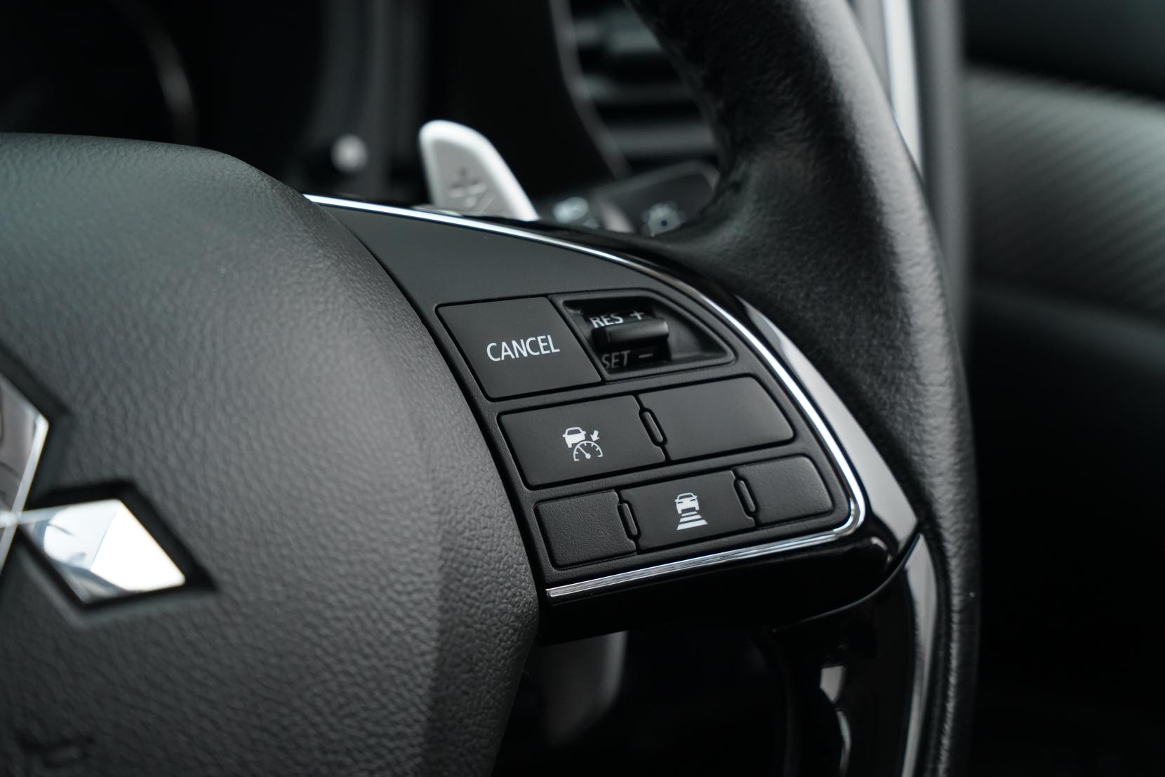 Mitsubishi Outlander 2.4
